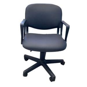 Silla LISY giratoria con brazos