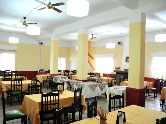 Hotel Radio, Valle Hermoso