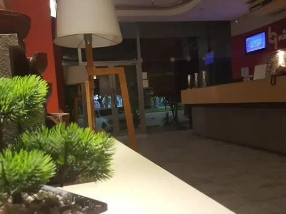 Hotel Ychoalay Caz, Reconquista
