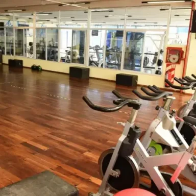 sala-de-bicicletas-gym-upcn